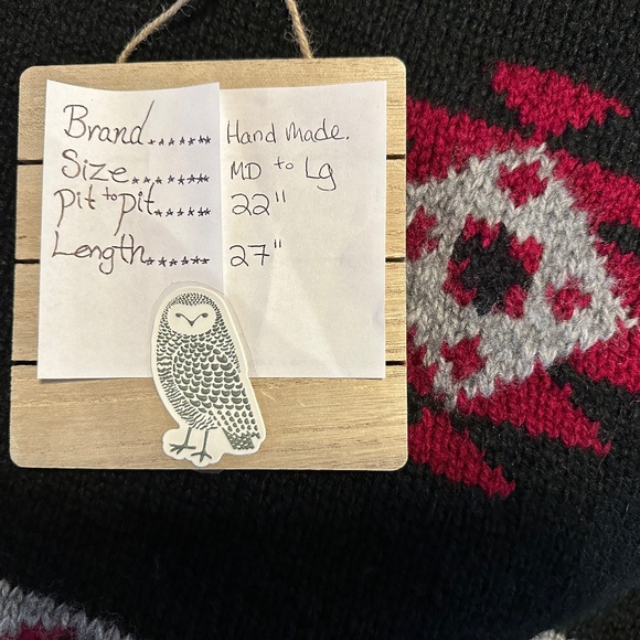 Hand Knit Navajo Print Cozy Sweater - Picture 9 of 9
